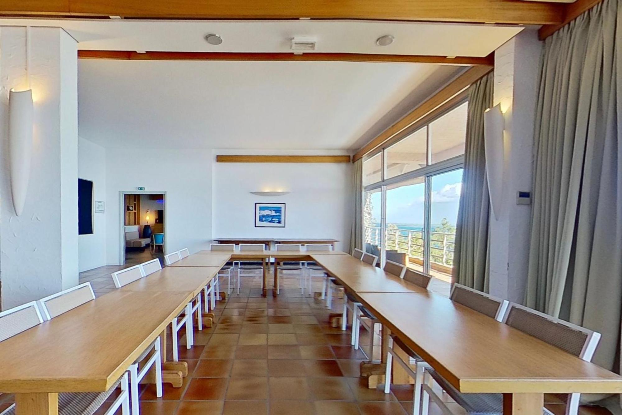 Alivi Hotel Ville-di-Pietrabugno ภายนอก รูปภาพ