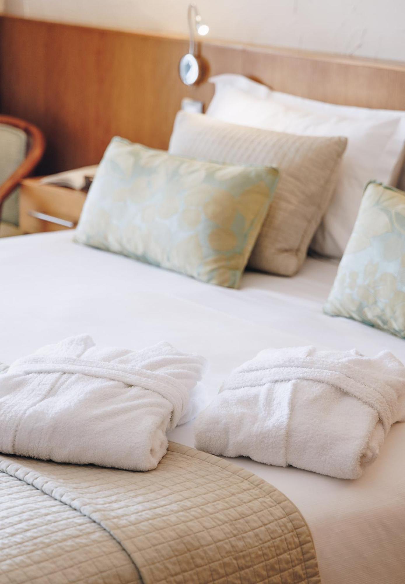 Alivi Hotel Ville-di-Pietrabugno ภายนอก รูปภาพ