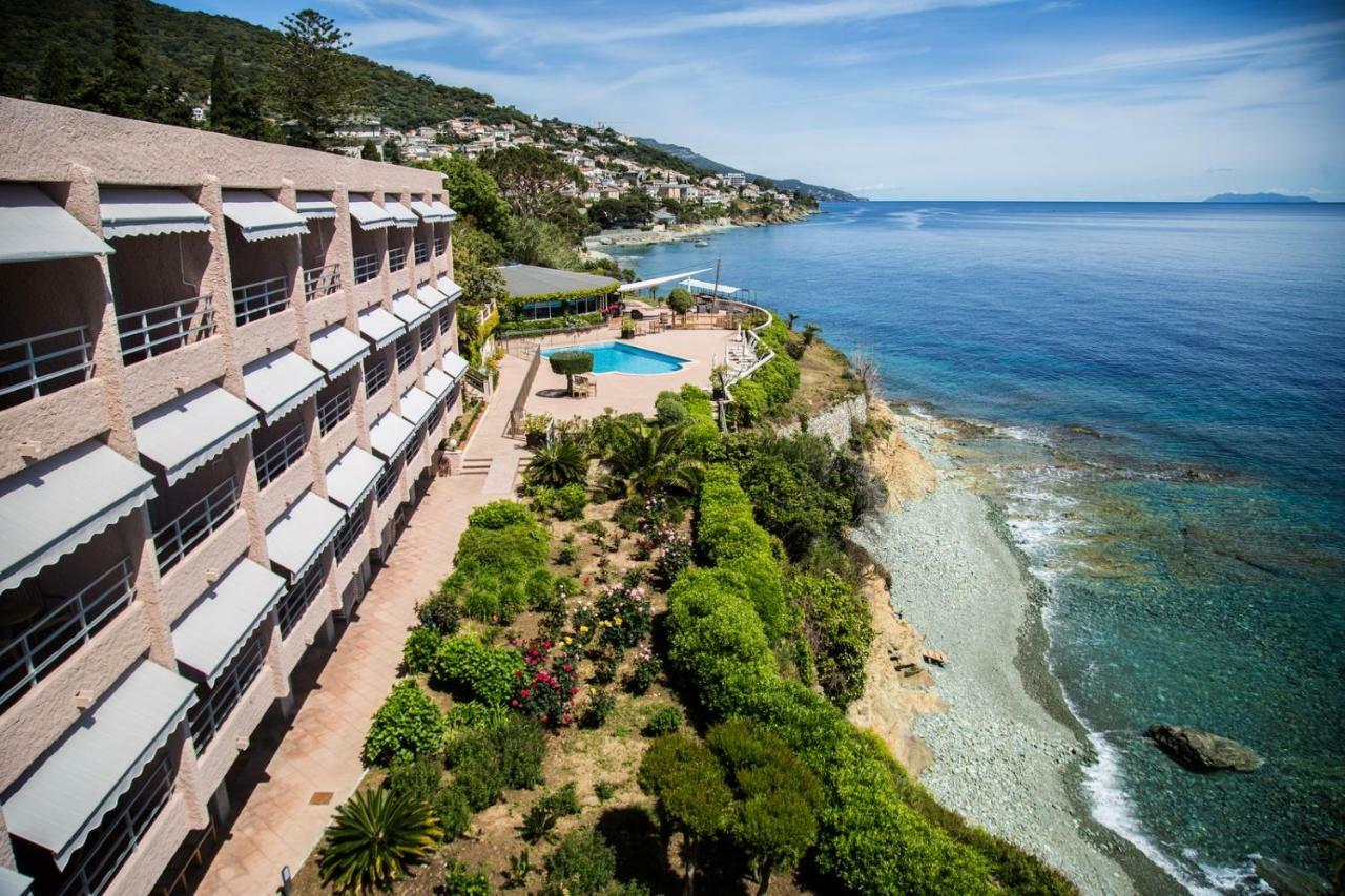Alivi Hotel Ville-di-Pietrabugno ภายนอก รูปภาพ
